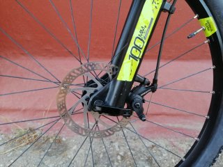 Bicicleta Montaña Rockrider Amarillo