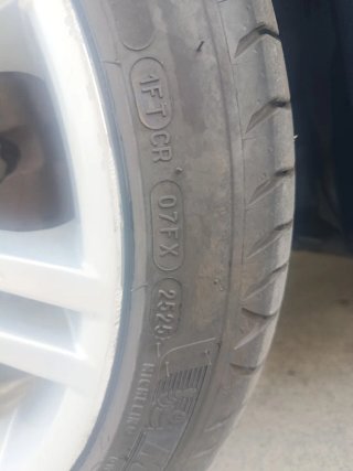 Llantas 18 BMW doble medida con neumáticos