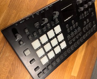Elektron Analog Rytm MkII 2020 - Preto