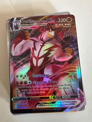 Carta Pokémon Urshifu Golpe Brusco VMAX 086/163