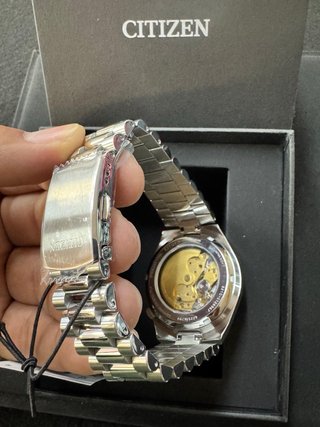 Reloj Citizen Tsuyosa Automático Dorado/Plateado