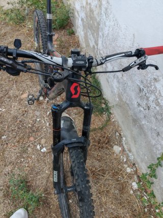 Bicicleta Enduro Scott Negra/Roja talla M