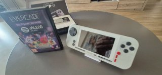Consola Portátil Evercade EXP-R + Cartucho Jaleco.