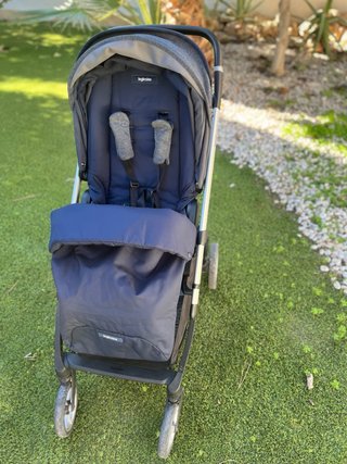 Carrito, silla paseo y capazo Inglesina