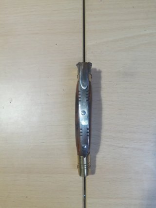 Utensilio artesanal madera y metal