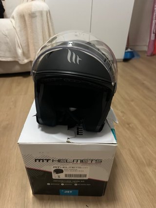 Casco Jet Talla S Negro Mate Marca MT