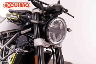 HUSQVARNA SVARTPILEN 401