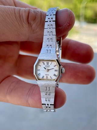 Reloj Citizen Seven “mini Tank” Vintage *Año 1982*