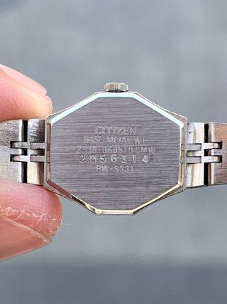 Reloj Citizen Seven “mini Tank” Vintage *Año 1982*