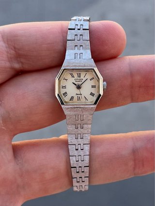Reloj Citizen Seven “mini Tank” Vintage *Año 1982*