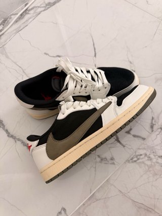 Air Jordan 1 Low Travis Scott Olive Talla 41
