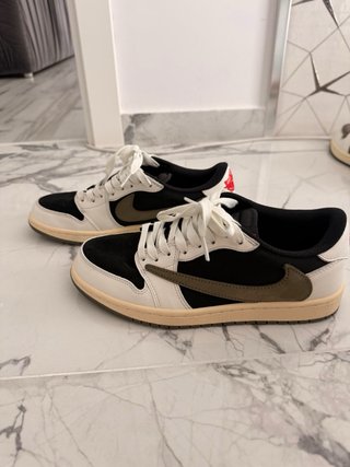 Air Jordan 1 Low Travis Scott Olive Talla 41
