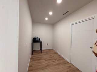 COWORKING  se alquila mesa fija