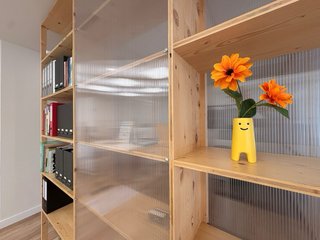 COWORKING  se alquila mesa fija