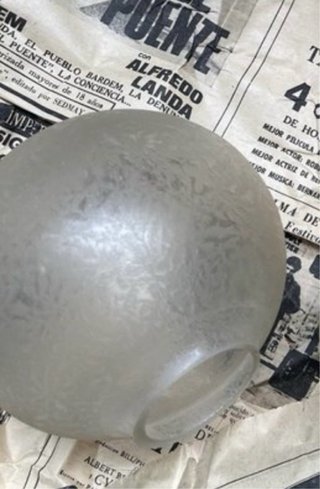2 Apliques de pared dorados antiguos mas globo