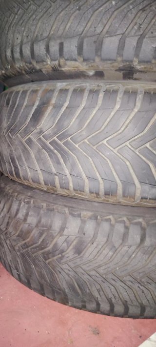 Ruedas 15" Ford Focus MK2 más neumáticos Michelin