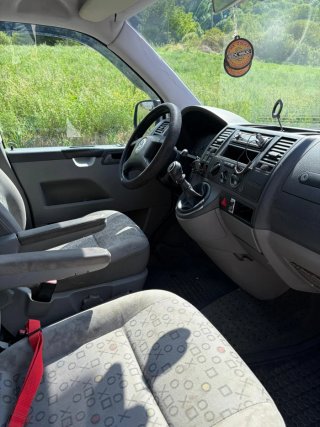 Volkswagen Transporter T5 2004