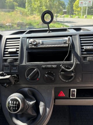 Volkswagen Transporter T5 2004