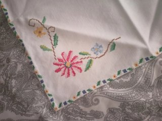 6 Servilletas bordadas a mano punto de cruz