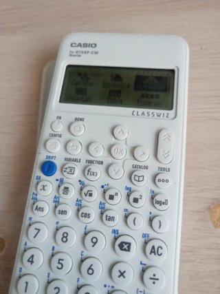 Calculadora Casio fx-570SP CW Iberia