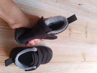 Botines respetuosos calentitos negros T23