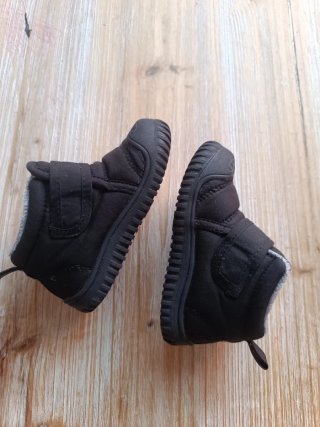 Botines respetuosos calentitos negros T23