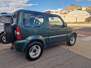 Suzuki Jimny 2001