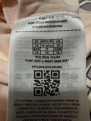2 T-shirt Guess 16 anni