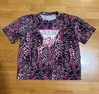 2 T-shirt Guess 16 anni