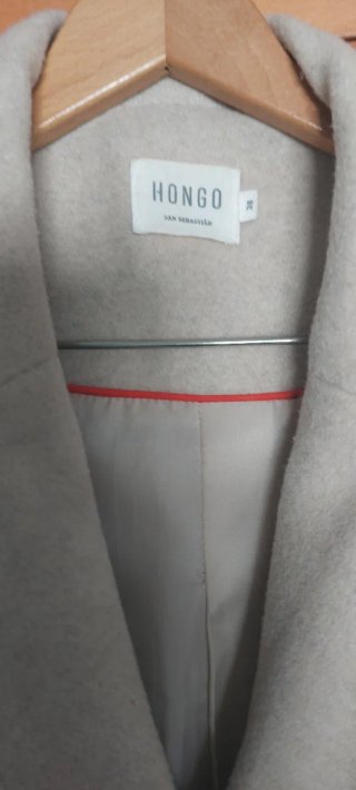 Abrigo beige mujer