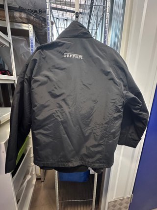 Chaqueta Ferrari Negra Original - Talla M - Bordad