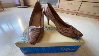 Zapatos Woman by GYPAZ efecto piel serpiente