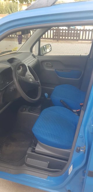 Opel Agila 2002
