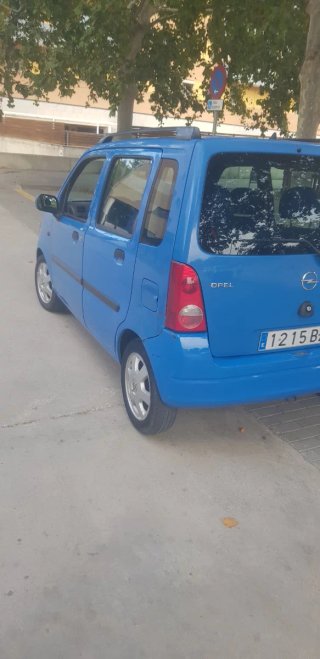 Opel Agila 2002