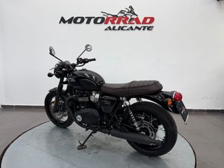 Triumph Bonneville T120 Black