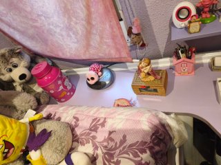 Cama con cajones, mesa de estudio y armario