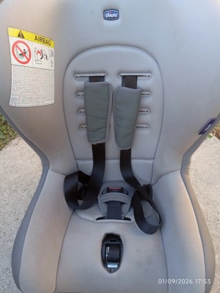 Seggiolino auto Chicco per bambini