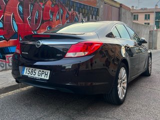 Opel Insignia 2011
