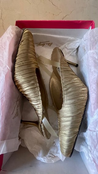 Zapatos dorados talla 36
