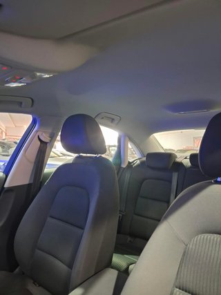 AUDI A4 B8 2.0 TDI 143
