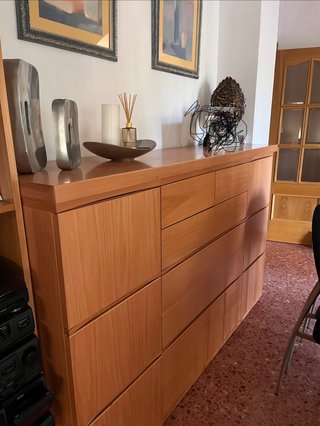 Mueble de salón de madera