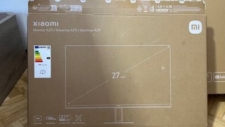 Monitor Xiaomi con Brazo para Escritorio