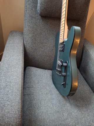 Espectacular Guitarra Eléctrica SQUIER TELECASTER