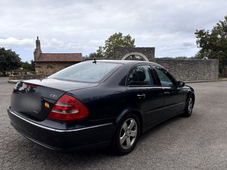 Mercedes-Benz E320 2005