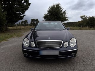 Mercedes-Benz E320 2005
