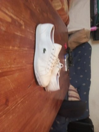 Zapatillas Lacoste Blancas con detalles en rosa