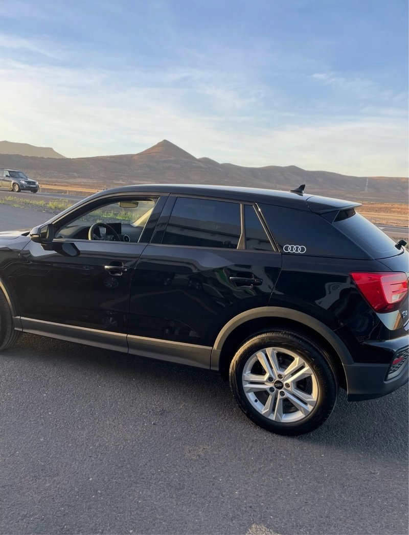 Audi Q2 Advanced 30 TFSI 2022, foto 4