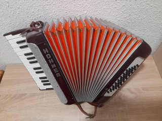 Acordeón Hohner Junior 40