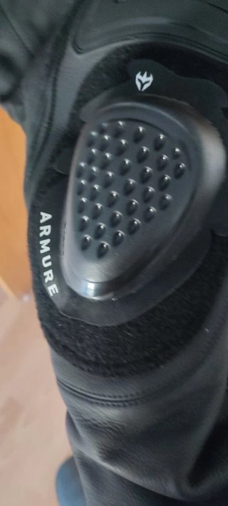 Mono de moto Armure negro