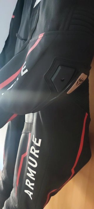 Mono de moto Armure negro